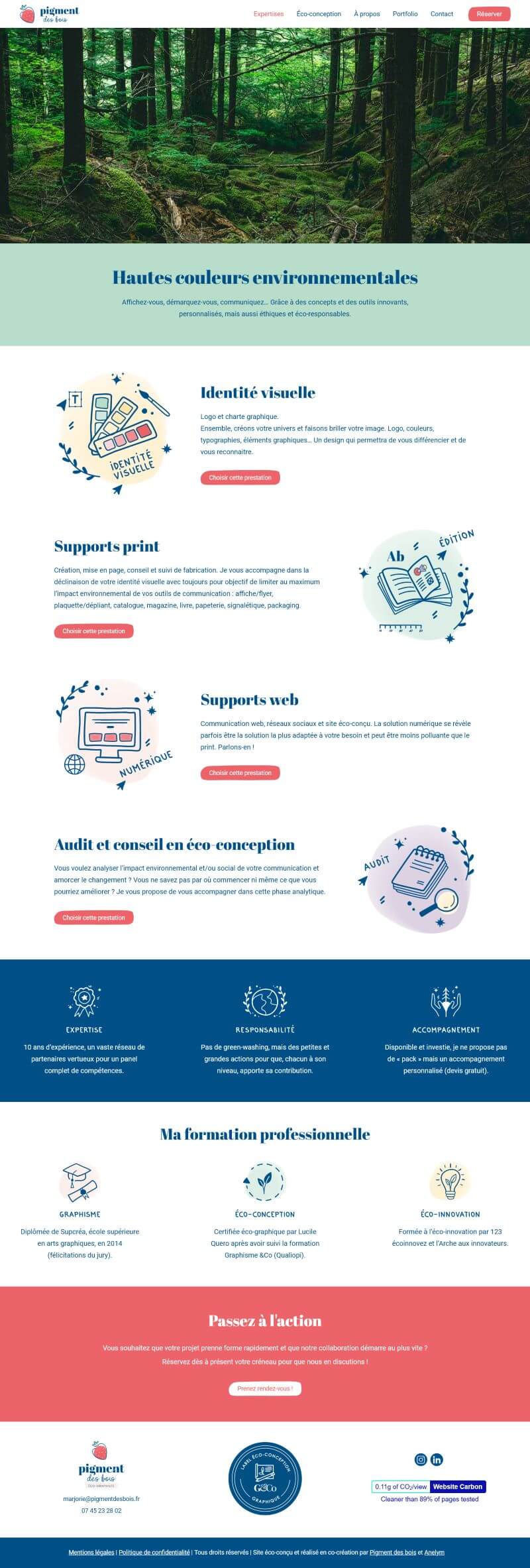 Maquette de la page de services du site web ingénu aux couleurs bleu et rouge
